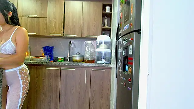 Snapshot of adan_eva960 chatting on March 19, 2025, 9:16 pm adan eva960 online show from March 19, 2025, 9:16 pm