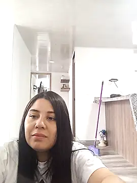 Snapshot of adan_eva960 chatting on October 4, 2025, 5:11 pm adan eva960 online show from October 4, 2025, 5:11 pm