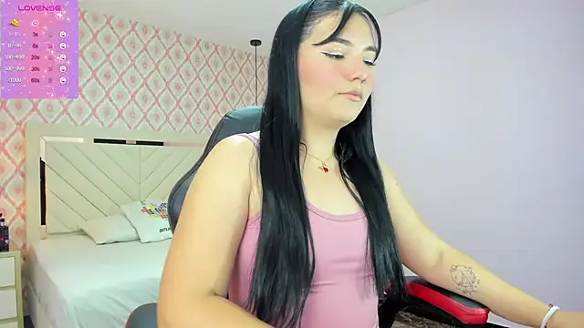 Snapshot of delilaquinn chatting on January 31, 2025, 7:18 pm delilaquinn online show from January 31, 2025, 7:18 pm