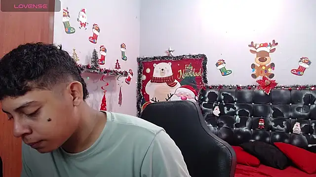 Snapshot of Wiiliam_20 chatting on December 3, 2024, 2:49 pm Wiiliam 20 online show from December 3, 2024, 2:49 pm