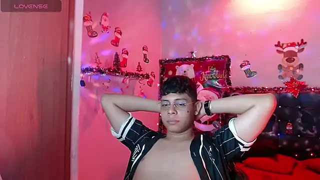 Snapshot of Wiiliam_20 chatting on December 5, 2024, 4:01 pm Wiiliam 20 online show from December 5, 2024, 4:01 pm