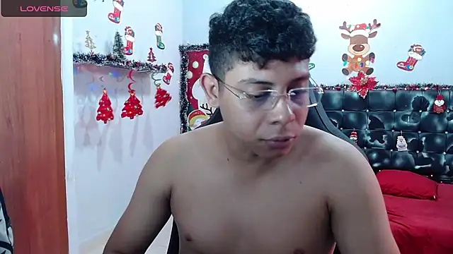 Snapshot of Wiiliam_20 chatting on December 12, 2024, 3:59 pm Wiiliam 20 online show from December 12, 2024, 3:59 pm