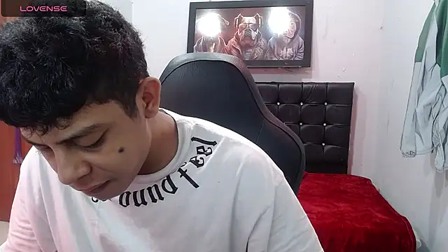 Snapshot of Wiiliam_20 chatting on February 5, 2025, 2:26 pm Wiiliam 20 online show from February 5, 2025, 2:26 pm