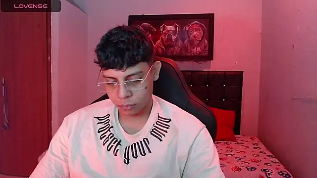 Snapshot of Wiiliam_20 chatting on February 12, 2025, 12:22 pm Wiiliam 20 online show from February 12, 2025, 12:22 pm