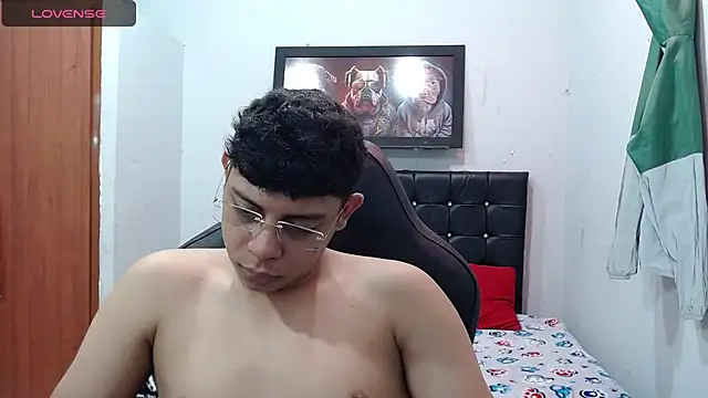 Snapshot of Wiiliam_20 chatting on February 15, 2025, 12:11 pm Wiiliam 20 online show from February 15, 2025, 12:11 pm