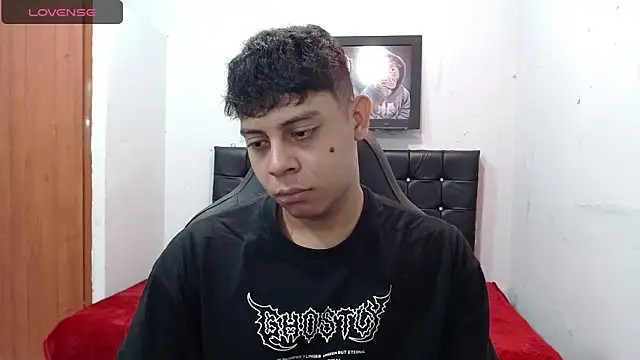 Snapshot of Wiiliam_20 chatting on March 1, 2025, 2:02 pm Wiiliam 20 online show from March 1, 2025, 2:02 pm