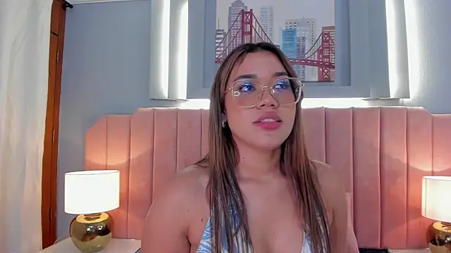 Snapshot of mara_brooks chatting on December 21, 2024, 9:36 pm mara brooks online show from December 21, 2024, 9:36 pm