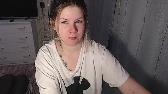 Snapshot of MelissaXKinky chatting on January 31, 2025, 2:15 am MelissaXKinky online show from January 31, 2025, 2:15 am