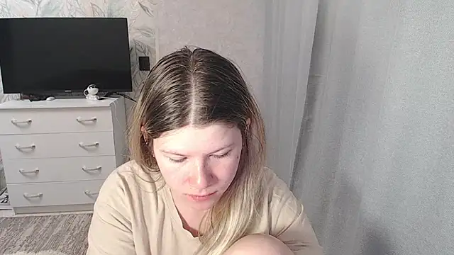 Snapshot of MelissaXKinky chatting on March 3, 2025, 2:04 am MelissaXKinky online show from March 3, 2025, 2:04 am