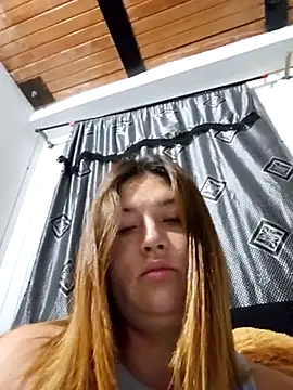 Snapshot of Sofia_Queen17 chatting on February 22, 2025, 10:18 am Sofia Queen17 online show from February 22, 2025, 10:18 am