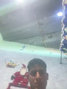 Snapshot of Julitosinrostro chatting on December 8, 2024, 8:47 pm Julitosinrostro online show from December 8, 2024, 8:47 pm