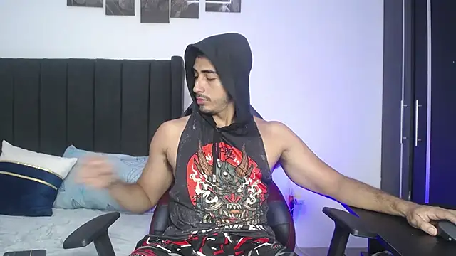 Snapshot of muscle_ares chatting on February 26, 2025, 11:30 am muscle ares online show from February 26, 2025, 11:30 am