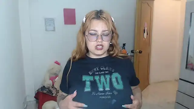 Snapshot of celeste_anny_1 chatting on January 30, 2025, 12:18 am celeste anny 1 online show from January 30, 2025, 12:18 am