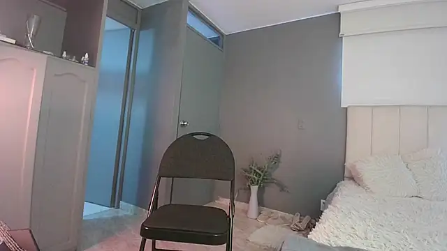 Snapshot of arteverena chatting on January 25, 2025, 9:04 pm arteverena online show from January 25, 2025, 9:04 pm