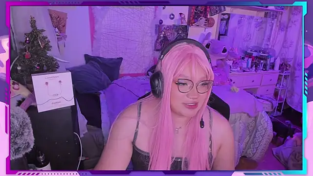 Snapshot of MegariaB chatting on December 26, 2024, 3:59 am MegariaB online show from December 26, 2024, 3:59 am