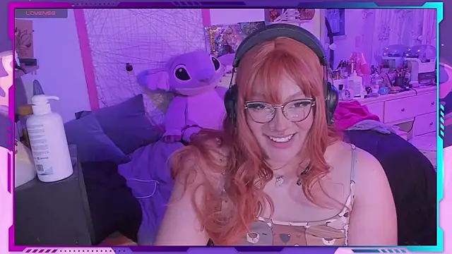 Snapshot of MegariaB chatting on January 19, 2025, 4:22 am MegariaB online show from January 19, 2025, 4:22 am