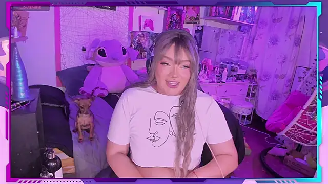 Snapshot of MegariaB chatting on February 10, 2025, 4:08 am MegariaB online show from February 10, 2025, 4:08 am