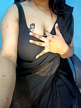 Snapshot of Dayna-36 chatting on December 26, 2024, 11:03 pm Dayna-36 online show from December 26, 2024, 11:03 pm