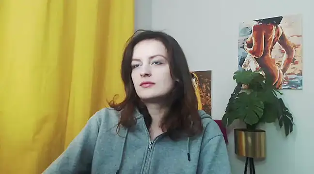 Snapshot of juicyNadine chatting on December 3, 2024, 6:15 am juicyNadine online show from December 3, 2024, 6:15 am