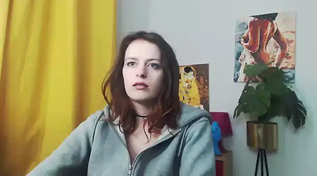 Snapshot of juicyNadine chatting on January 10, 2025, 6:20 am juicyNadine online show from January 10, 2025, 6:20 am