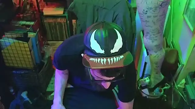 Snapshot of pantslesstraveler_plt chatting on January 30, 2025, 12:50 am pantslesstraveler plt online show from January 30, 2025, 12:50 am