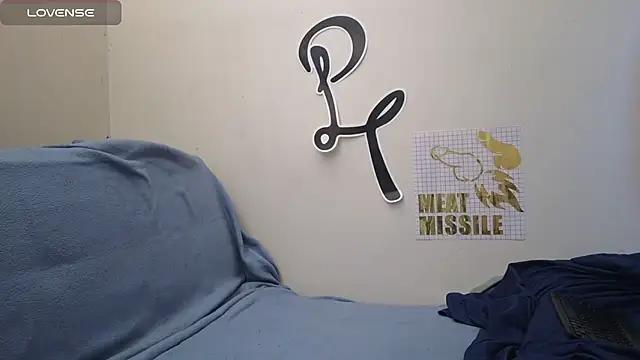 Snapshot of pantslesstraveler_plt chatting on March 16, 2025, 5:17 pm pantslesstraveler plt online show from March 16, 2025, 5:17 pm