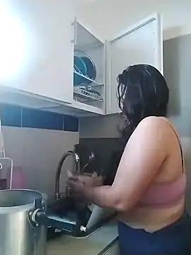 Snapshot of allison-dreams chatting on January 20, 2025, 9:22 pm allison-dreams online show from January 20, 2025, 9:22 pm