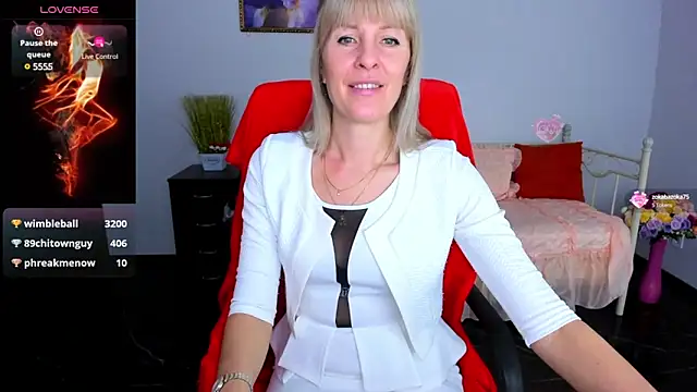 Snapshot of Anita_Tayson chatting on March 5, 2025, 10:22 am Anita Tayson online show from March 5, 2025, 10:22 am