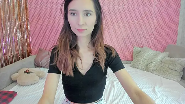 Snapshot of crystalnut chatting on February 9, 2025, 3:53 am crystalnut online show from February 9, 2025, 3:53 am