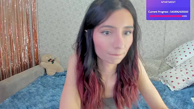 Snapshot of crystalnut chatting on March 15, 2025, 11:19 am crystalnut online show from March 15, 2025, 11:19 am