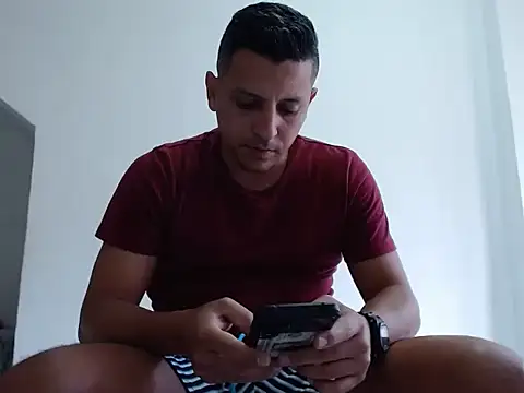 Snapshot of Bamban1419_ chatting on September 26, 2025, 4:11 pm Bamban1419  online show from September 26, 2025, 4:11 pm