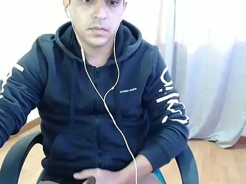 Snapshot of Bamban1419_ chatting on October 19, 2025, 7:47 pm Bamban1419  online show from October 19, 2025, 7:47 pm