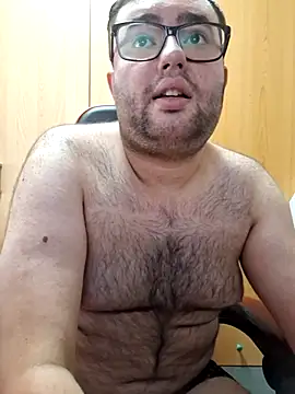 Snapshot of Javier_bear chatting on September 14, 2025, 9:41 am Javier bear online show from September 14, 2025, 9:41 am