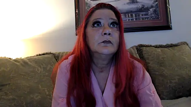 Snapshot of LexxiLeeds chatting on October 1, 2025, 10:43 am LexxiLeeds online show from October 1, 2025, 10:43 am