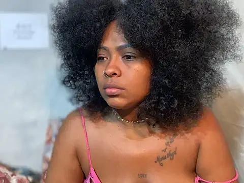 Snapshot of miss-jackson1 chatting on February 19, 2025, 10:01 am miss-jackson1 online show from February 19, 2025, 10:01 am