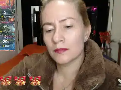 Snapshot of CATRINA-83 chatting on December 17, 2024, 3:06 am CATRINA-83 online show from December 17, 2024, 3:06 am