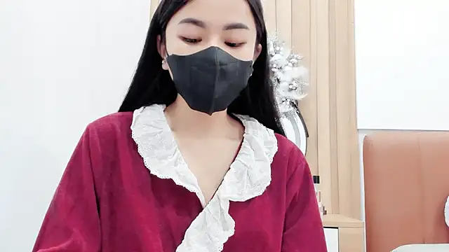 Snapshot of Lita-Julia chatting on January 17, 2025, 3:55 am Lita-Julia online show from January 17, 2025, 3:55 am