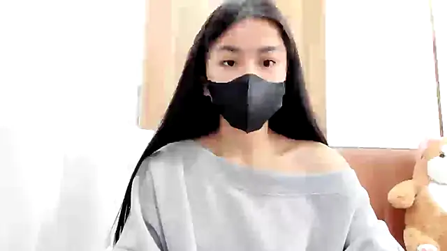 Snapshot of Lita-Julia chatting on February 16, 2025, 6:32 am Lita-Julia online show from February 16, 2025, 6:32 am