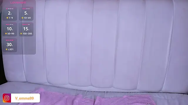 Snapshot of _Emma_Valka chatting on December 12, 2024, 11:14 pm  Emma Valka online show from December 12, 2024, 11:14 pm