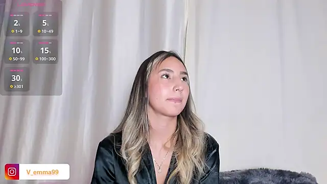 Snapshot of _Emma_Valka chatting on December 21, 2024, 1:04 am  Emma Valka online show from December 21, 2024, 1:04 am