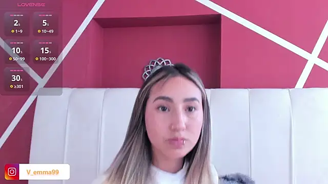 Snapshot of _Emma_Valka chatting on January 13, 2025, 9:09 pm  Emma Valka online show from January 13, 2025, 9:09 pm