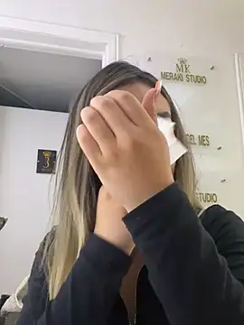 Snapshot of _Emma_Valka chatting on February 1, 2025, 9:29 pm  Emma Valka online show from February 1, 2025, 9:29 pm