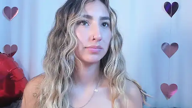 Snapshot of _Emma_Valka chatting on February 11, 2025, 12:17 am  Emma Valka online show from February 11, 2025, 12:17 am