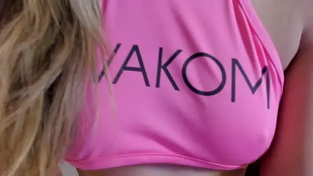 Snapshot of _Emma_Valka chatting on October 30, 2025, 3:24 pm  Emma Valka online show from October 30, 2025, 3:24 pm