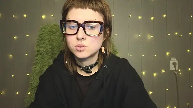 Snapshot of kortny_yo chatting on January 25, 2025, 8:42 pm kortny yo online show from January 25, 2025, 8:42 pm