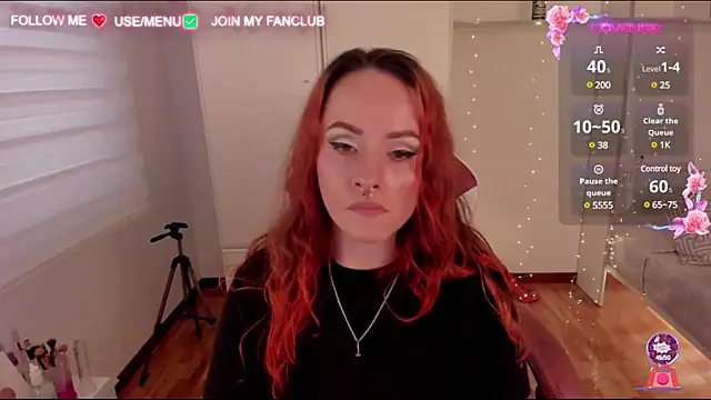 Snapshot of Domina_Deivis chatting on February 5, 2025, 1:11 pm Domina Deivis online show from February 5, 2025, 1:11 pm