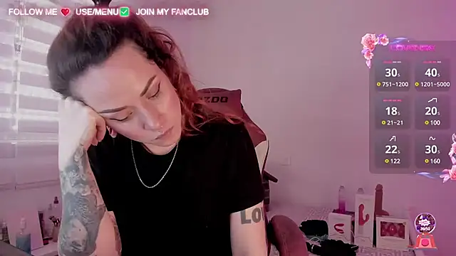 Snapshot of Domina_Deivis chatting on March 12, 2025, 1:08 pm Domina Deivis online show from March 12, 2025, 1:08 pm