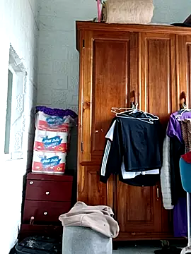 Snapshot of Blythe_69 chatting on March 9, 2025, 4:05 am Blythe 69 online show from March 9, 2025, 4:05 am