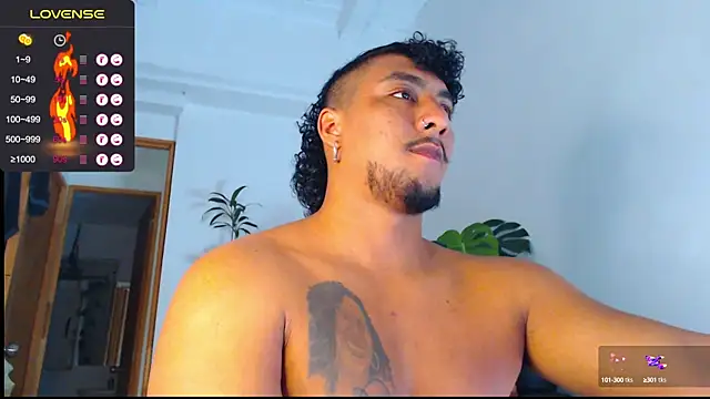 Snapshot of yosoy_enzo2020 chatting on January 5, 2025, 1:24 am yosoy enzo2020 online show from January 5, 2025, 1:24 am