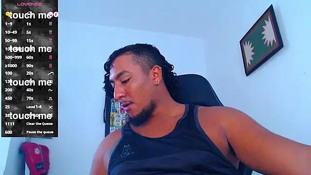 Snapshot of yosoy_enzo2020 chatting on October 3, 2025, 5:10 pm yosoy enzo2020 online show from October 3, 2025, 5:10 pm